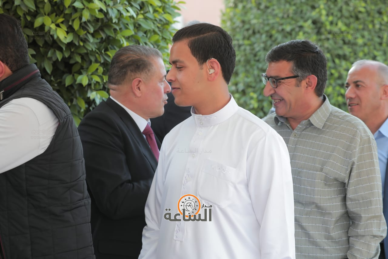 Madar Al-Saa Images 0.432012993832531