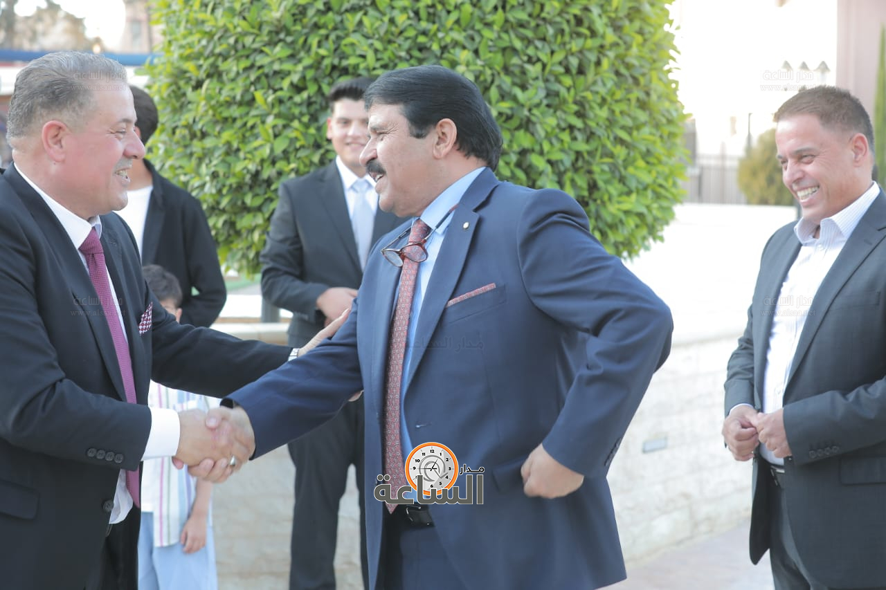 Madar Al-Saa Images 0.9888479153023506