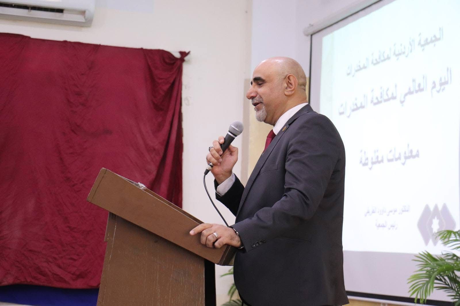 Madar Al-Saa Images 0.0615281773693418