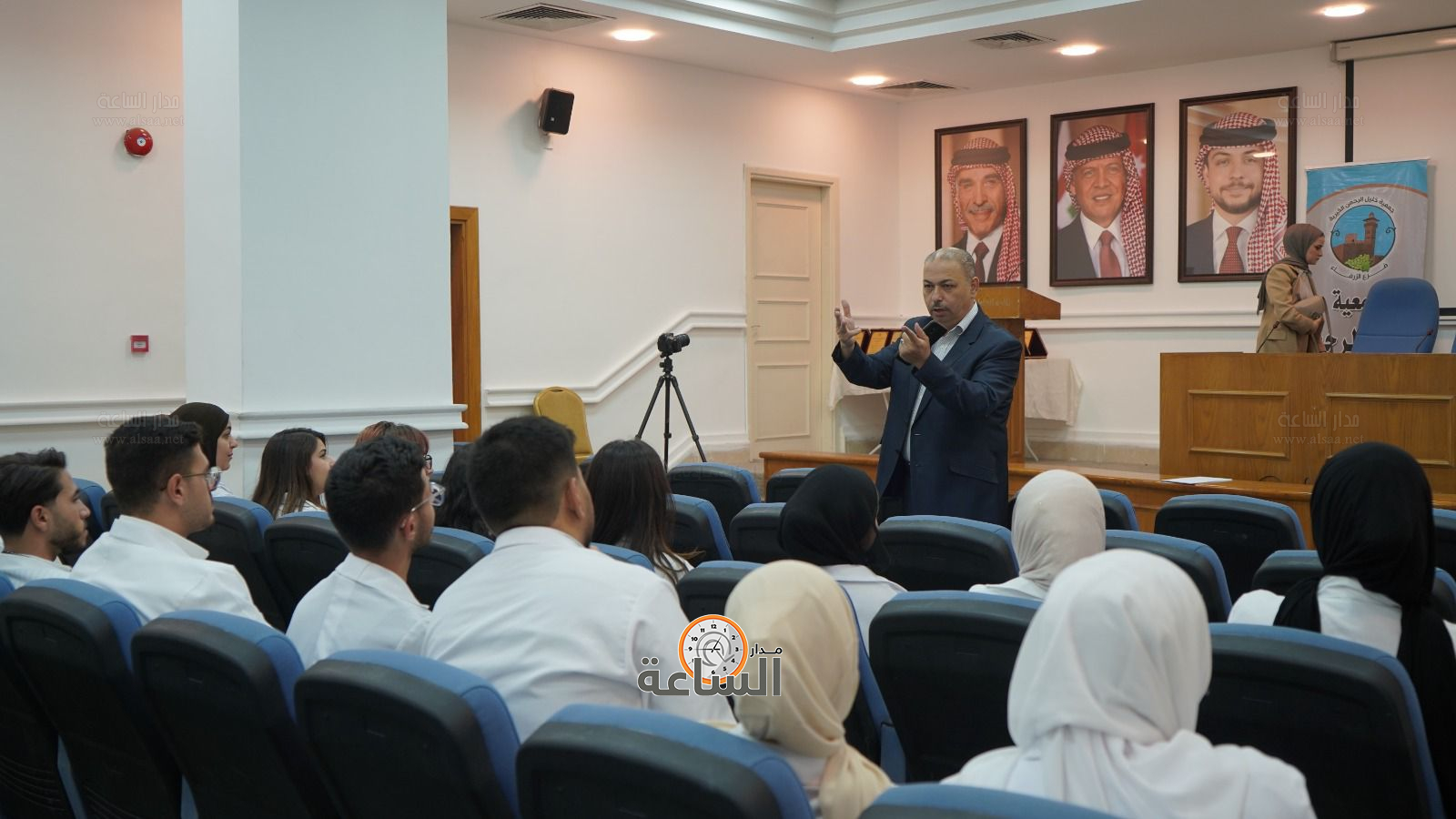 Madar Al-Saa Images 0.019596829855731746