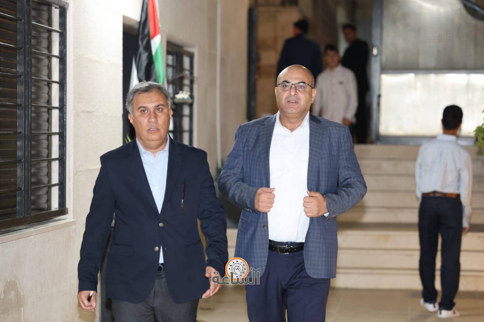 Madar Al-Saa Images 0.9580089806752783