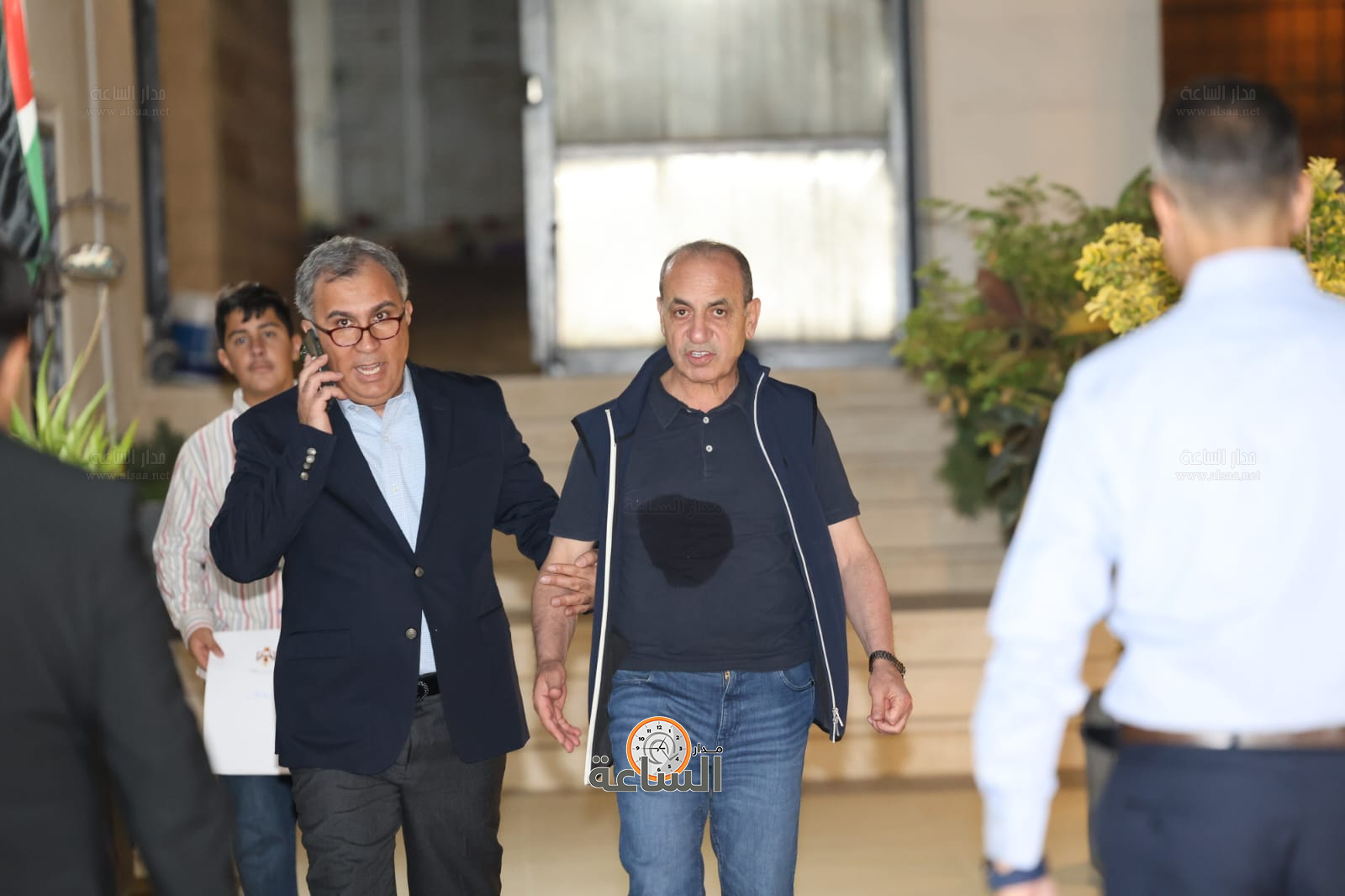 Madar Al-Saa Images 0.39129704371505325