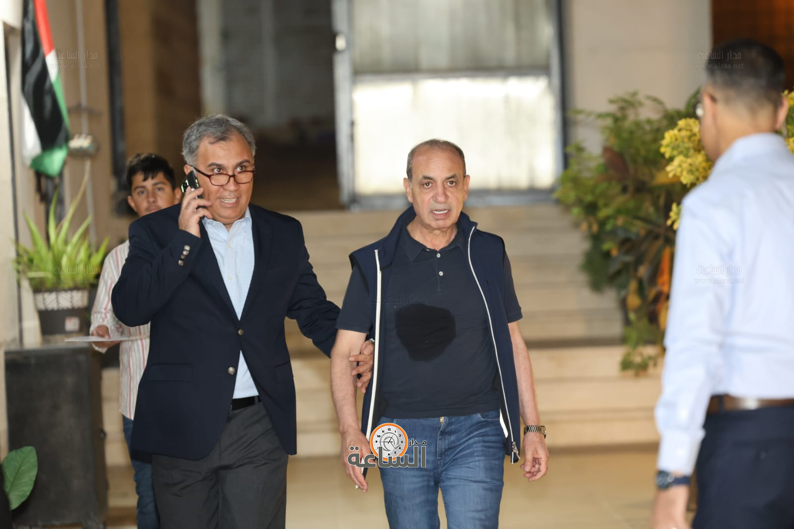 Madar Al-Saa Images 0.8715412885383262