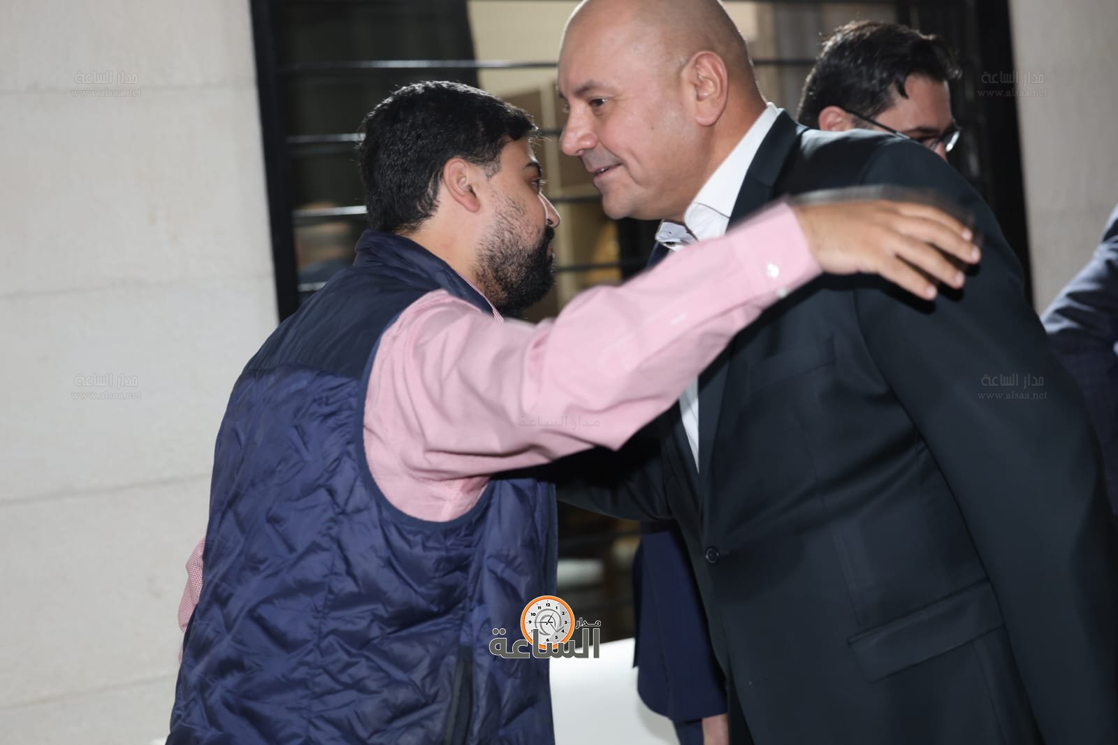 Madar Al-Saa Images 0.9679342317266788