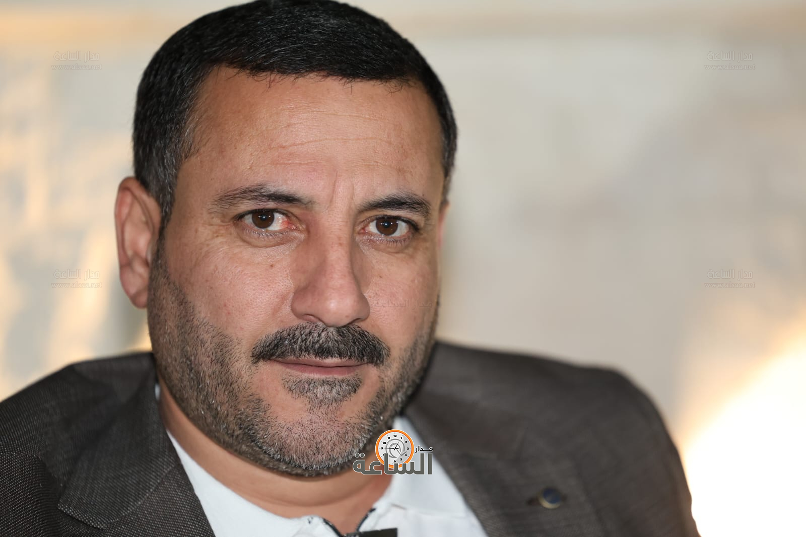 Madar Al-Saa Images 0.207051347534687