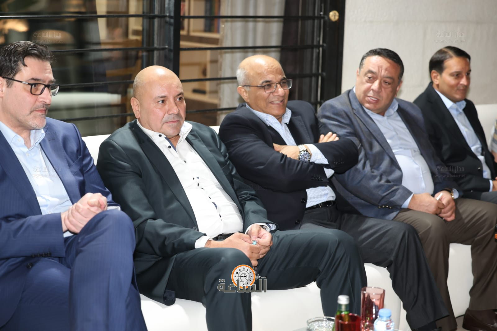 Madar Al-Saa Images 0.48028316402427573