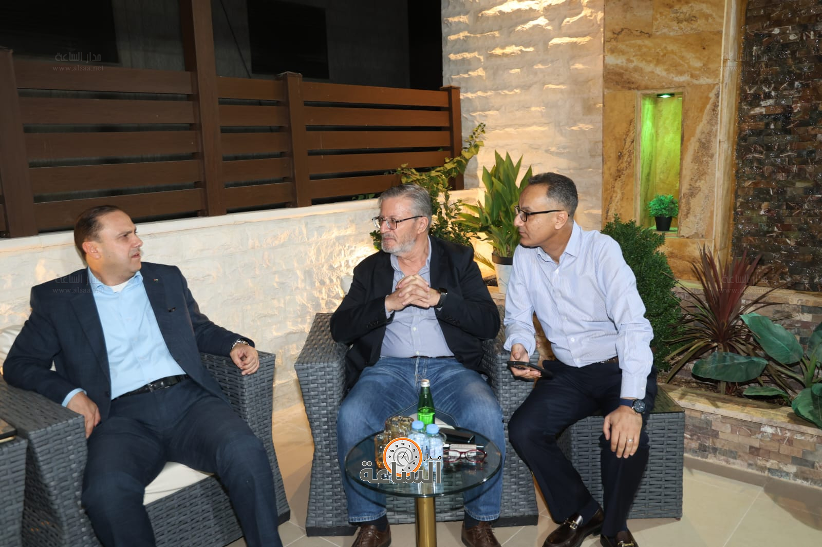 Madar Al-Saa Images 0.6650165413422101