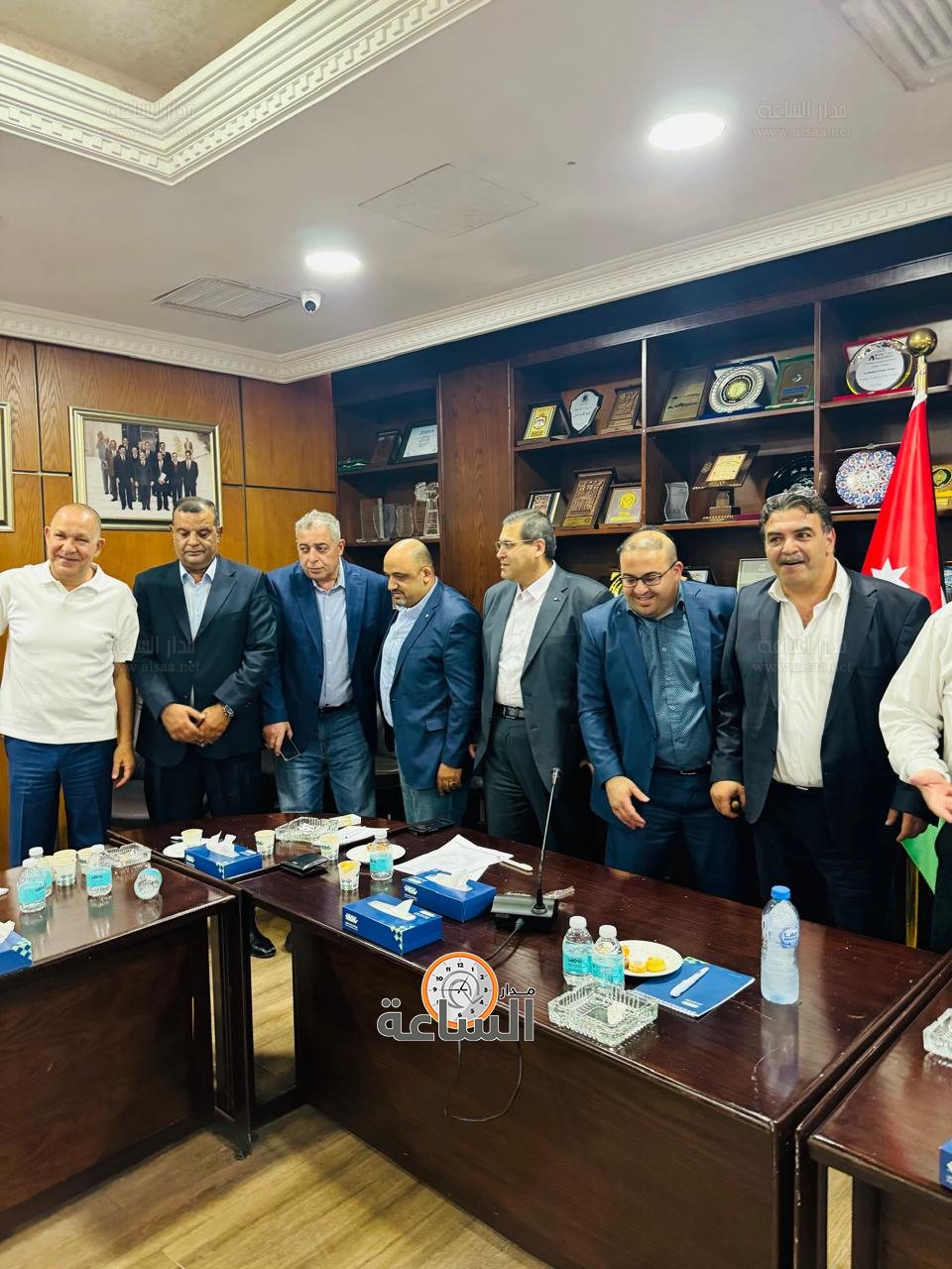 Madar Al-Saa Images 0.5635270448871416