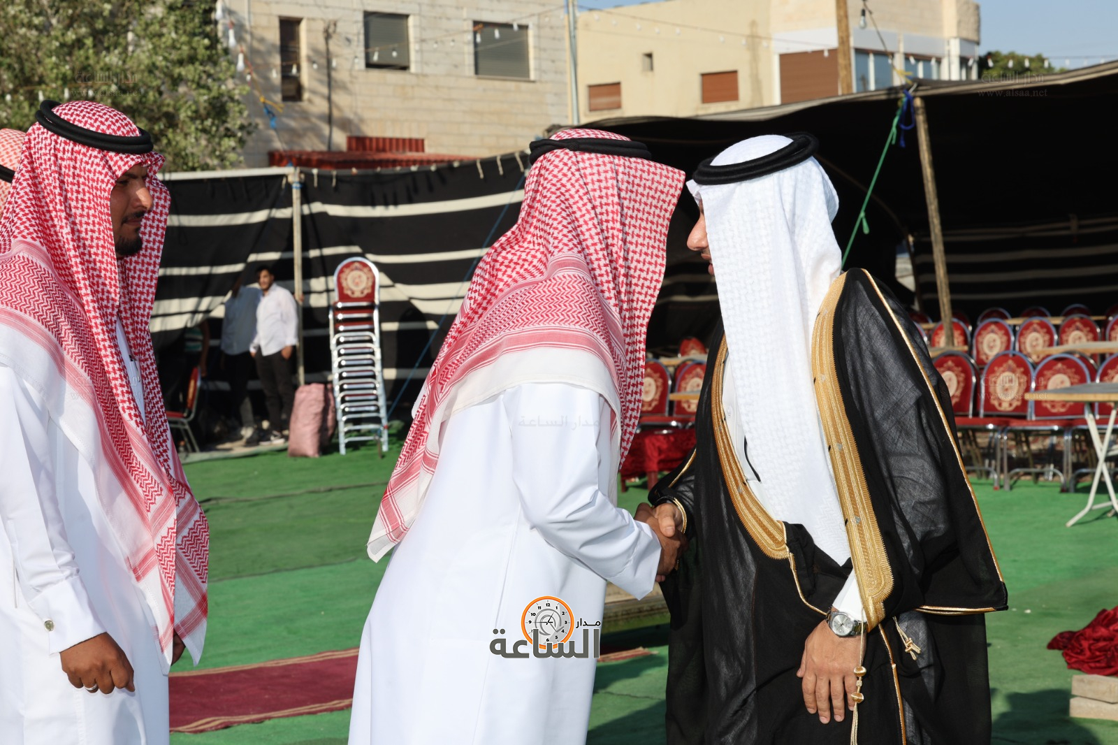 Madar Al-Saa Images 0.8291221406967855