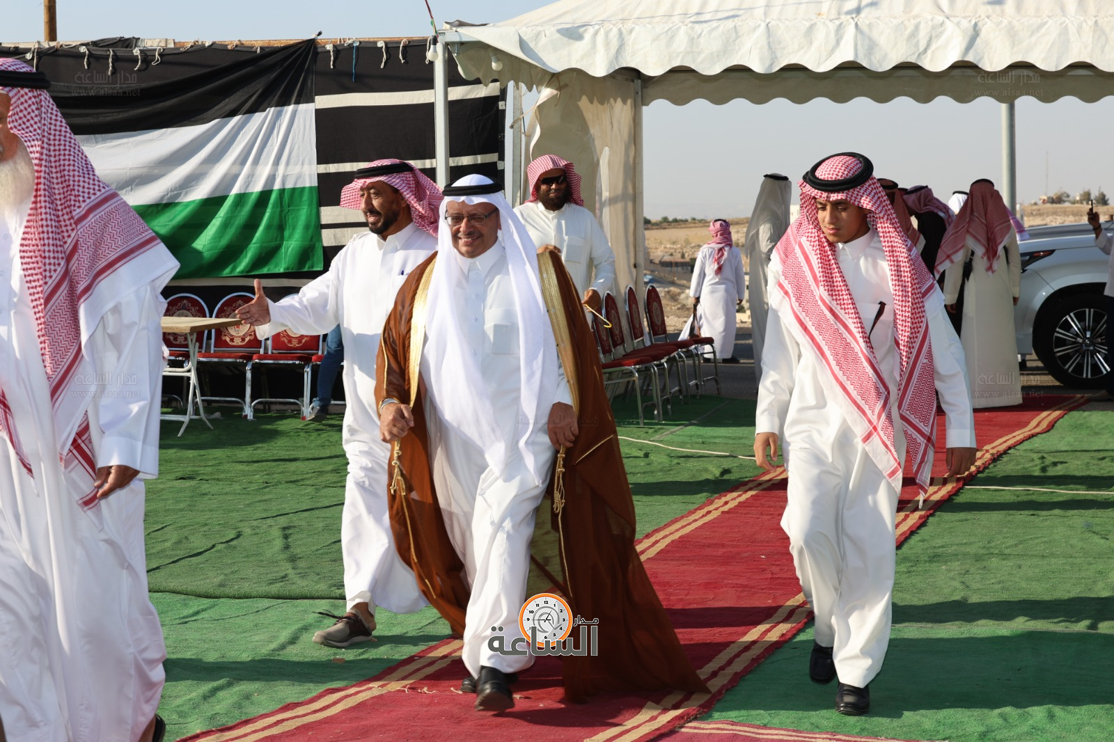 Madar Al-Saa Images 0.79972835732603