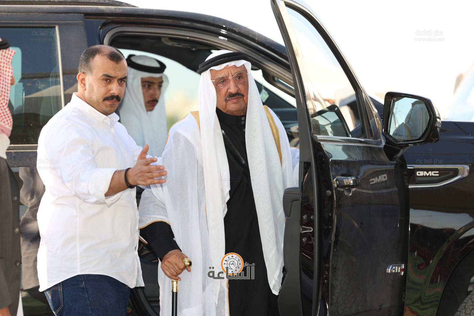 Madar Al-Saa Images 0.8196258085195663