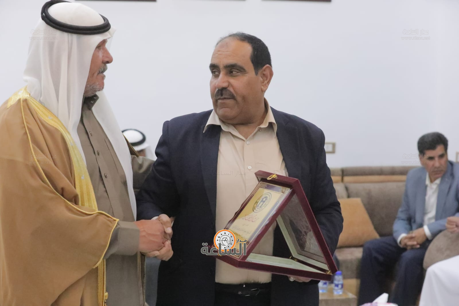 Madar Al-Saa Images 0.00044932750700121815