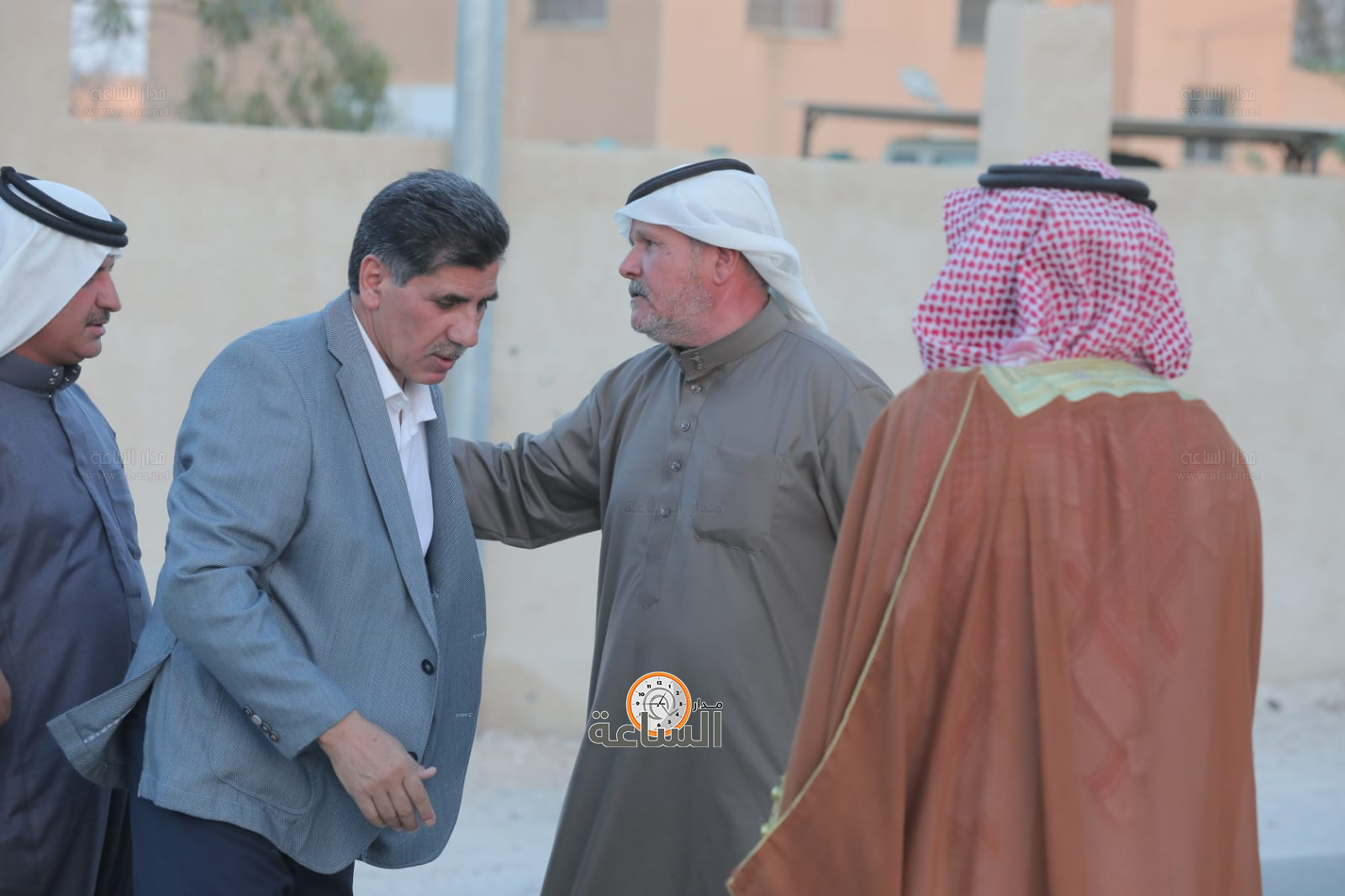 Madar Al-Saa Images 0.8420836985265509