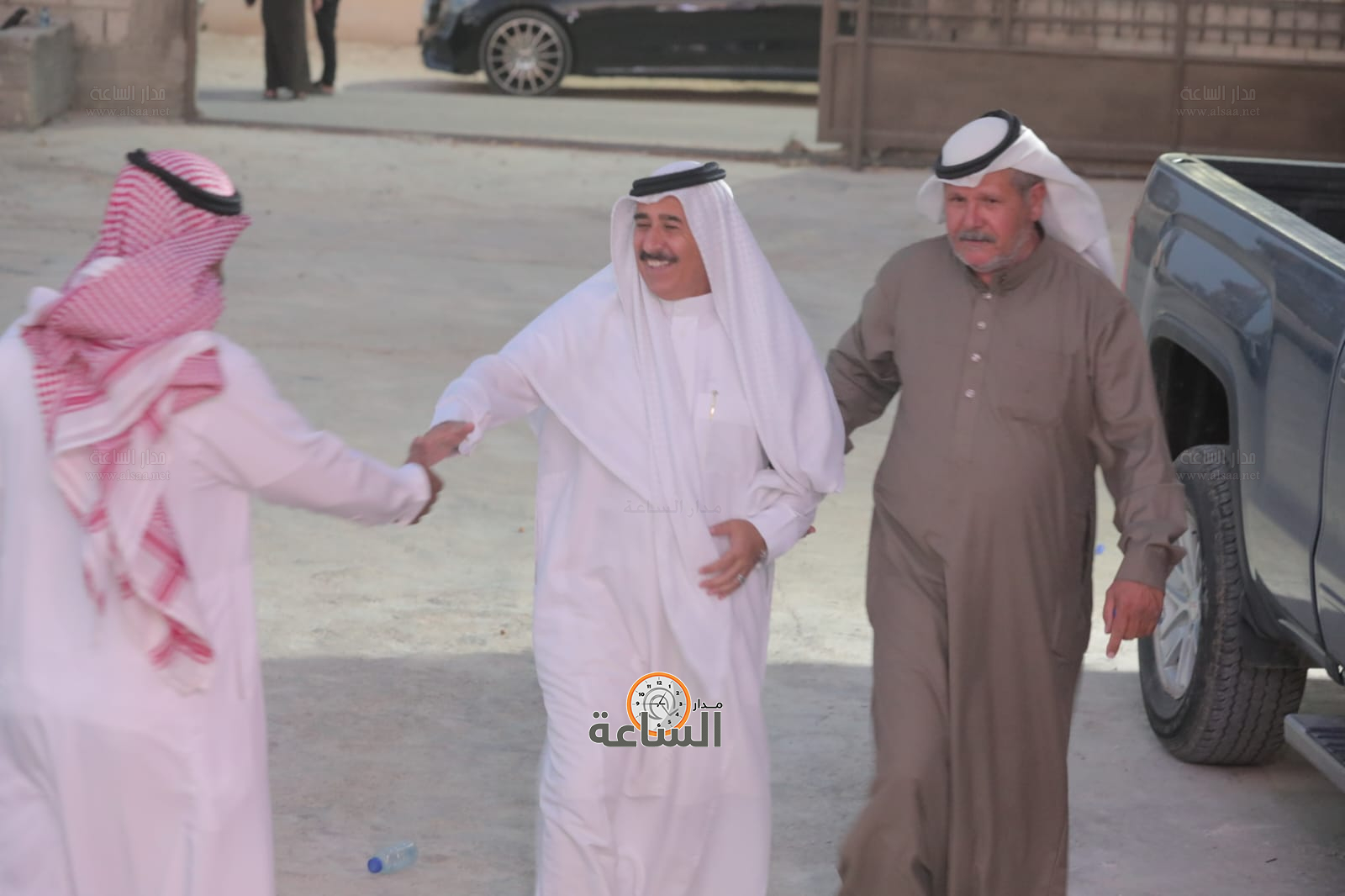 Madar Al-Saa Images 0.8660859337367575