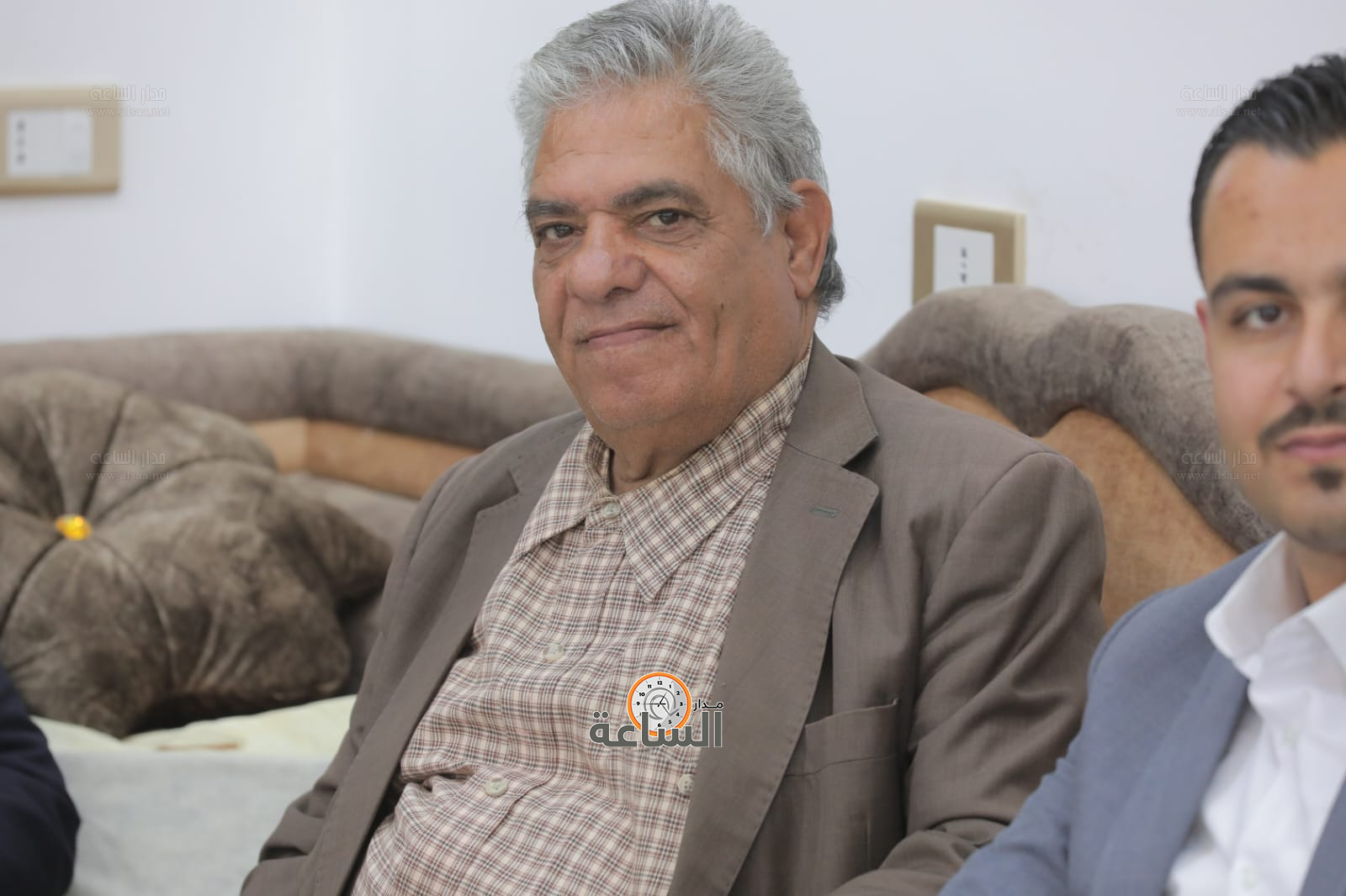 Madar Al-Saa Images 0.8380678821165324