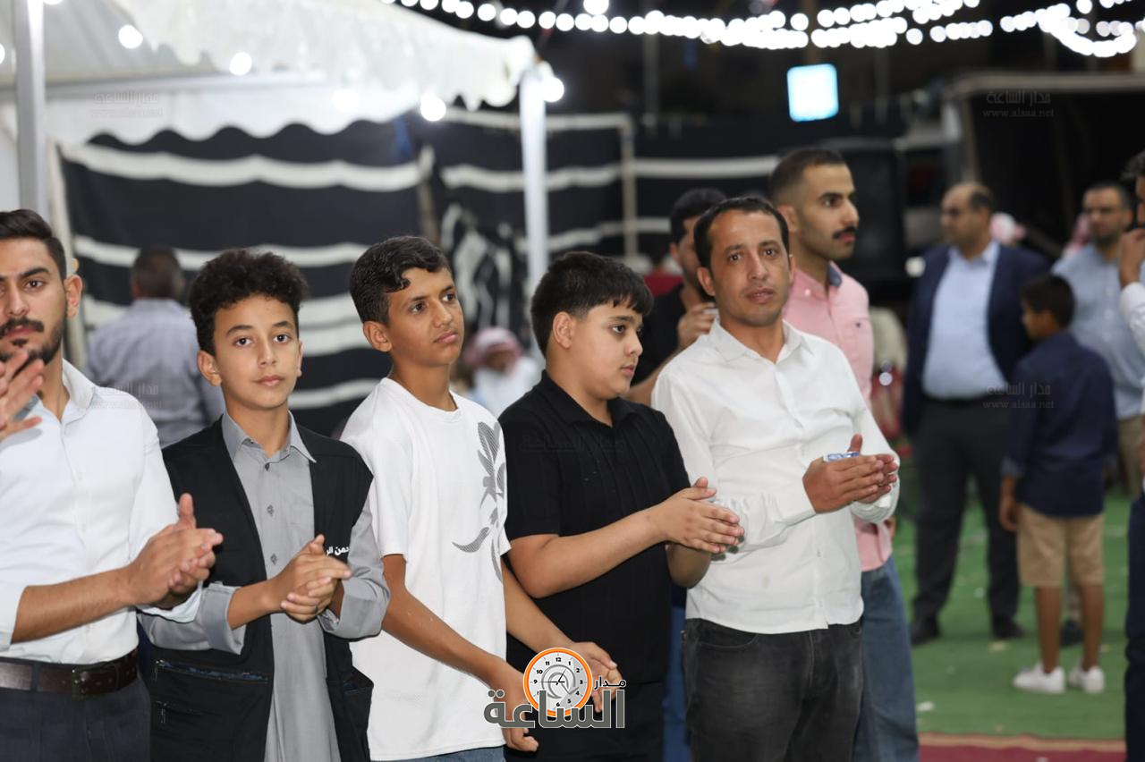 Madar Al-Saa Images 0.14500627993998727