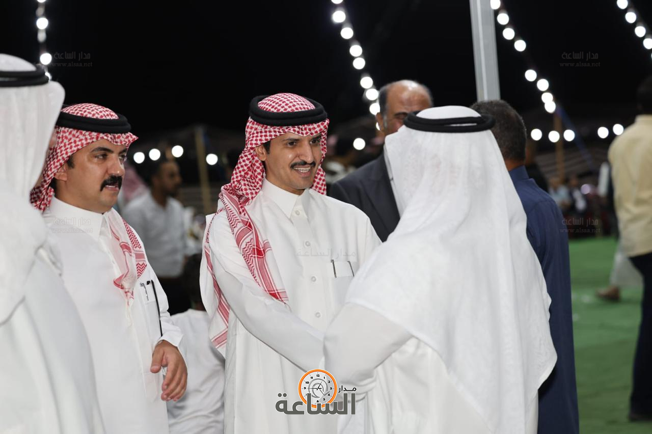 Madar Al-Saa Images 0.1353319081163813