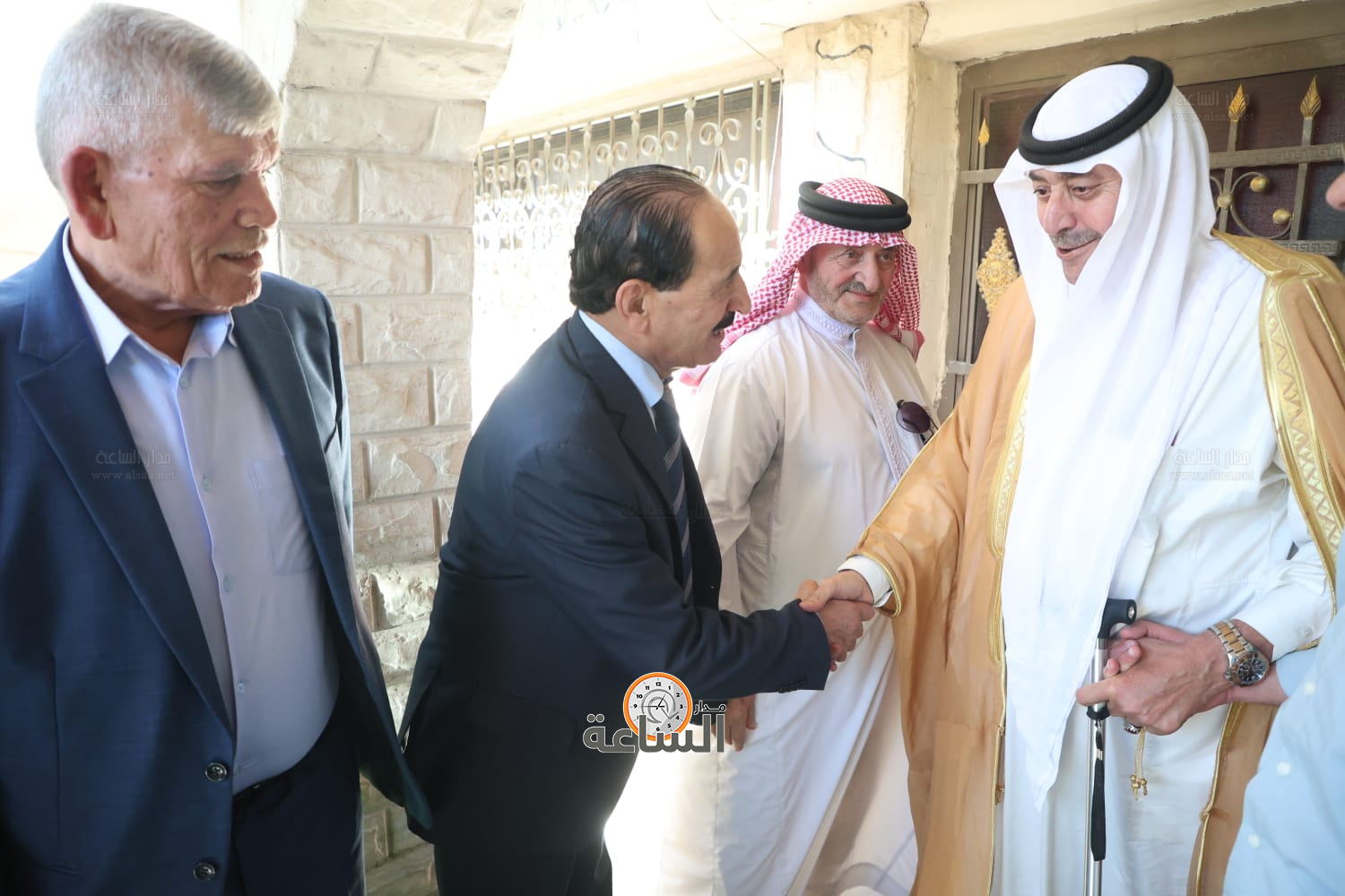 Madar Al-Saa Images 0.9103694125011957