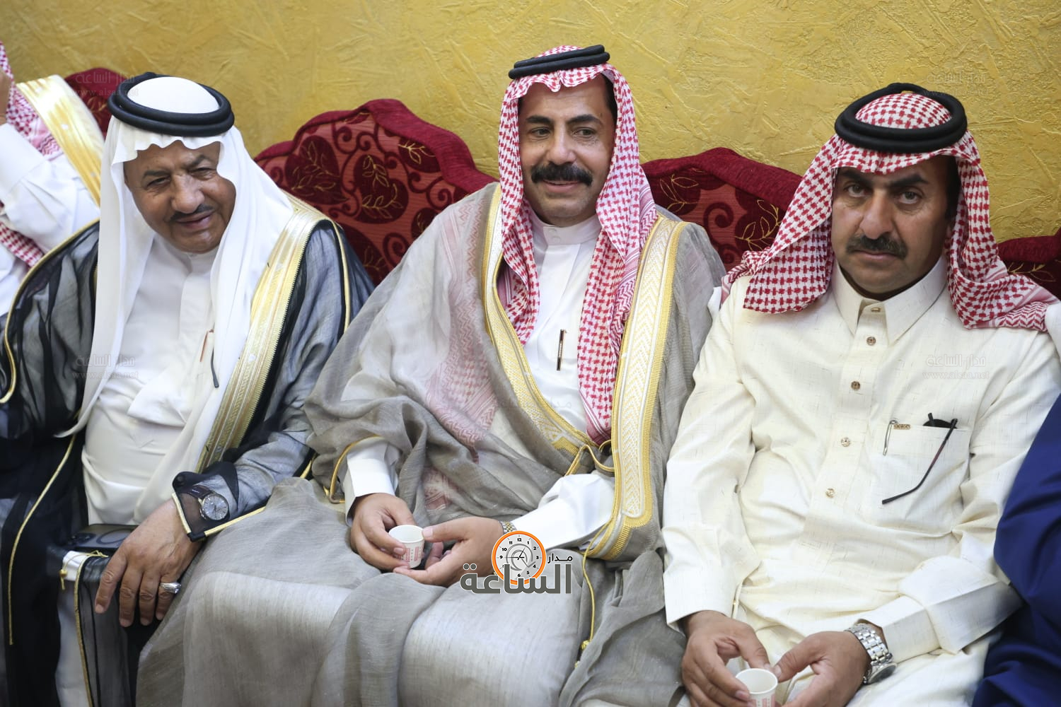 Madar Al-Saa Images 0.38023744176671825