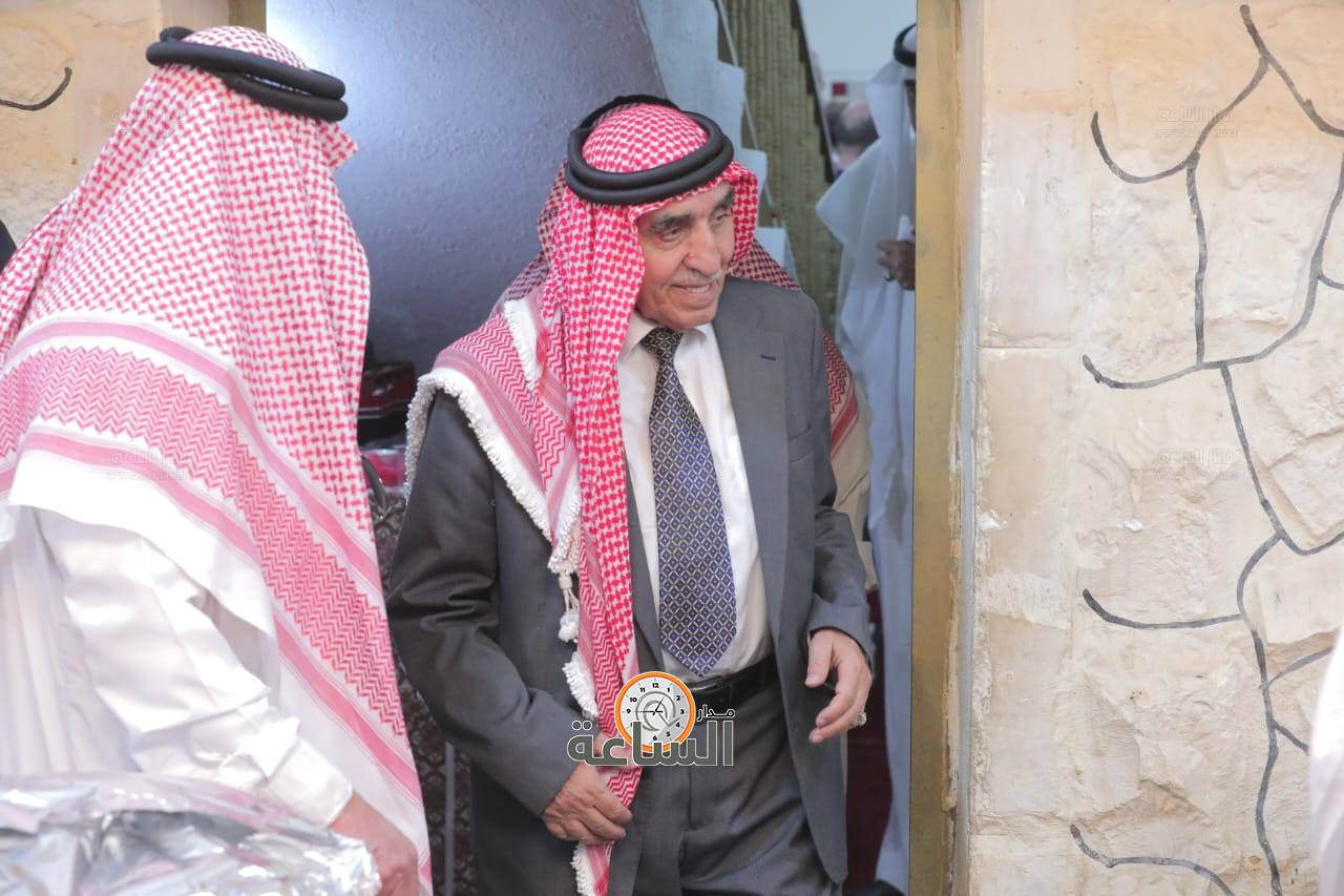 Madar Al-Saa Images 0.8660188519884293