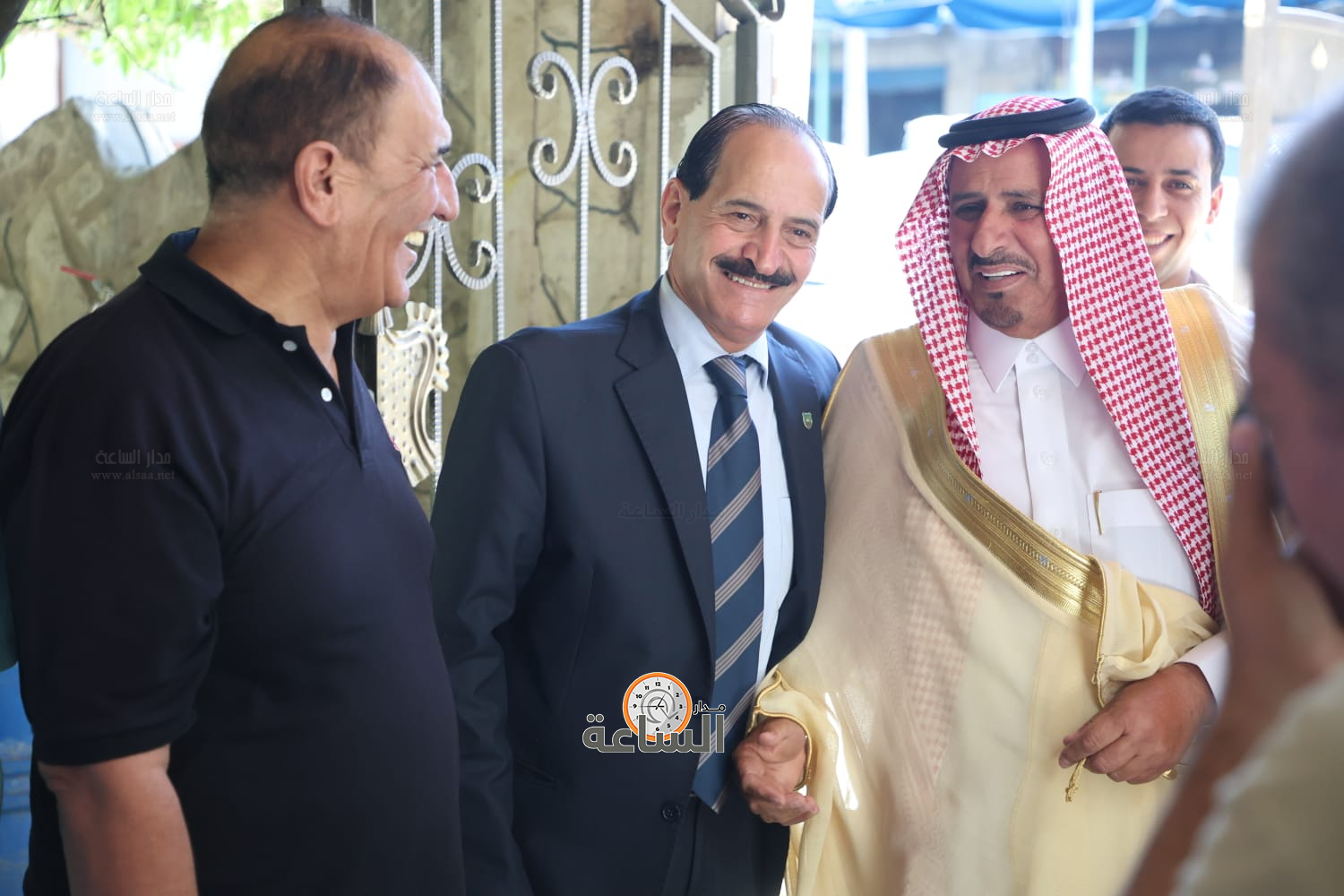 Madar Al-Saa Images 0.5644112552649148