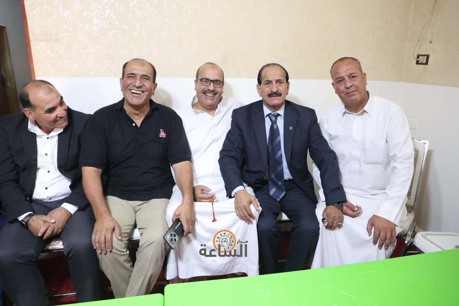 Madar Al-Saa Images 0.9586321039125628