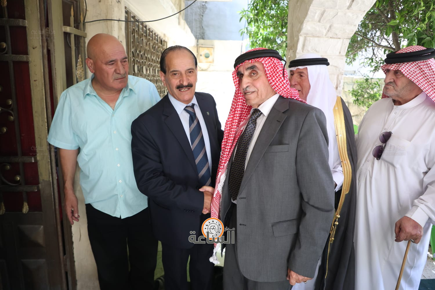 Madar Al-Saa Images 0.3859677630277143