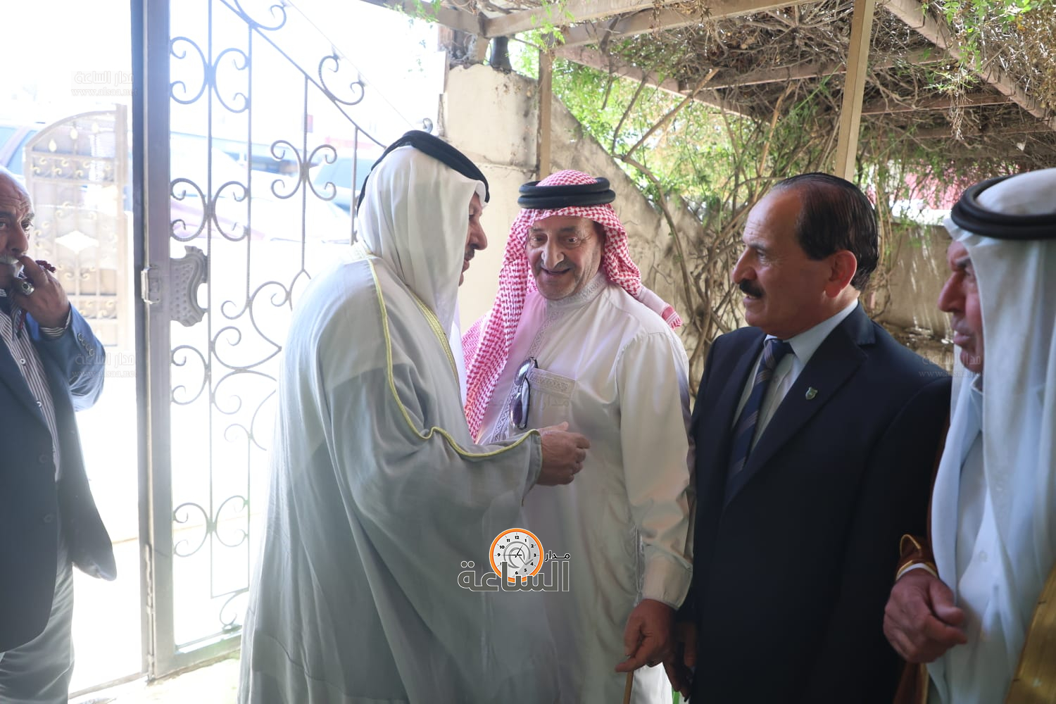 Madar Al-Saa Images 0.5808149629218154