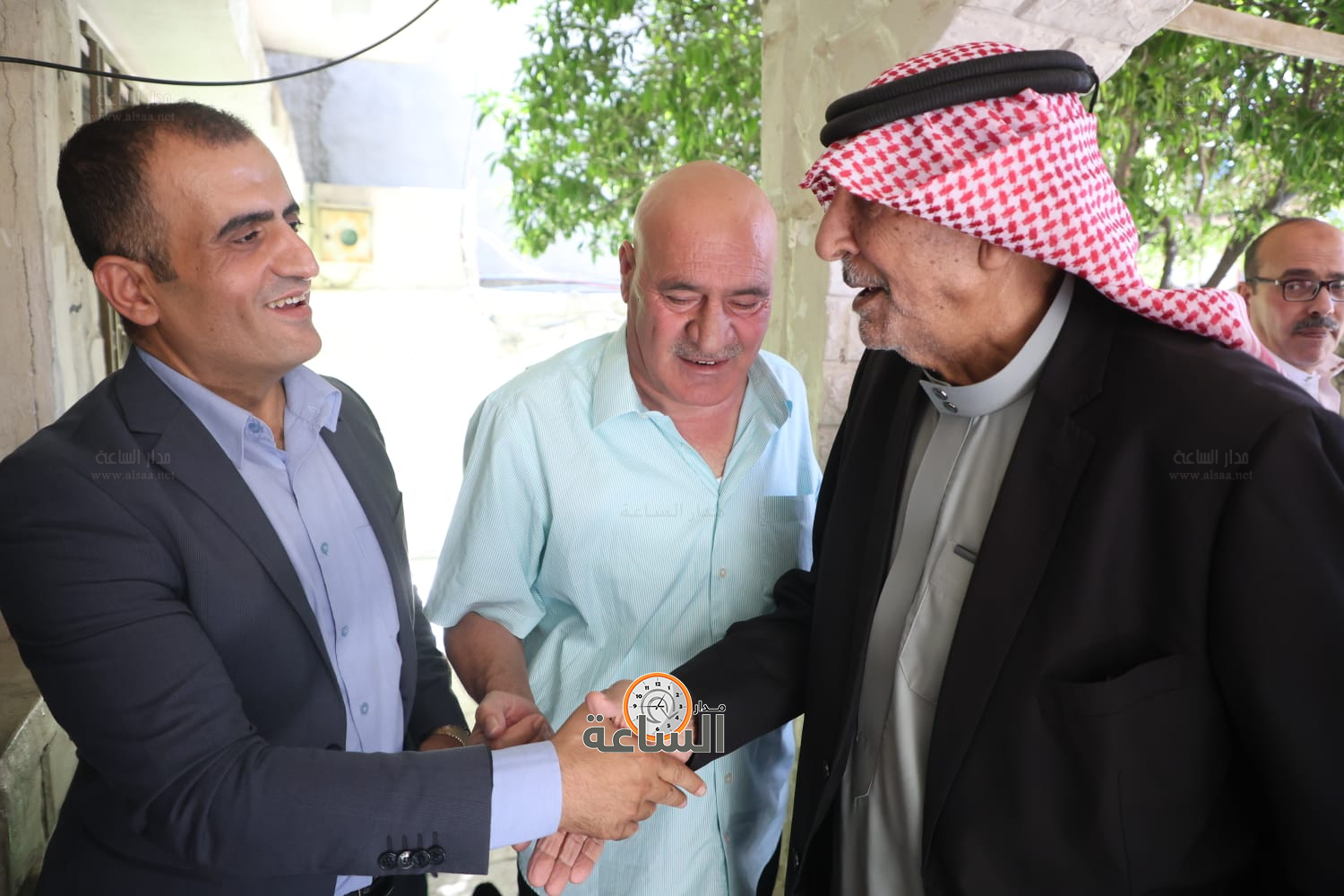 Madar Al-Saa Images 0.8796669838346478