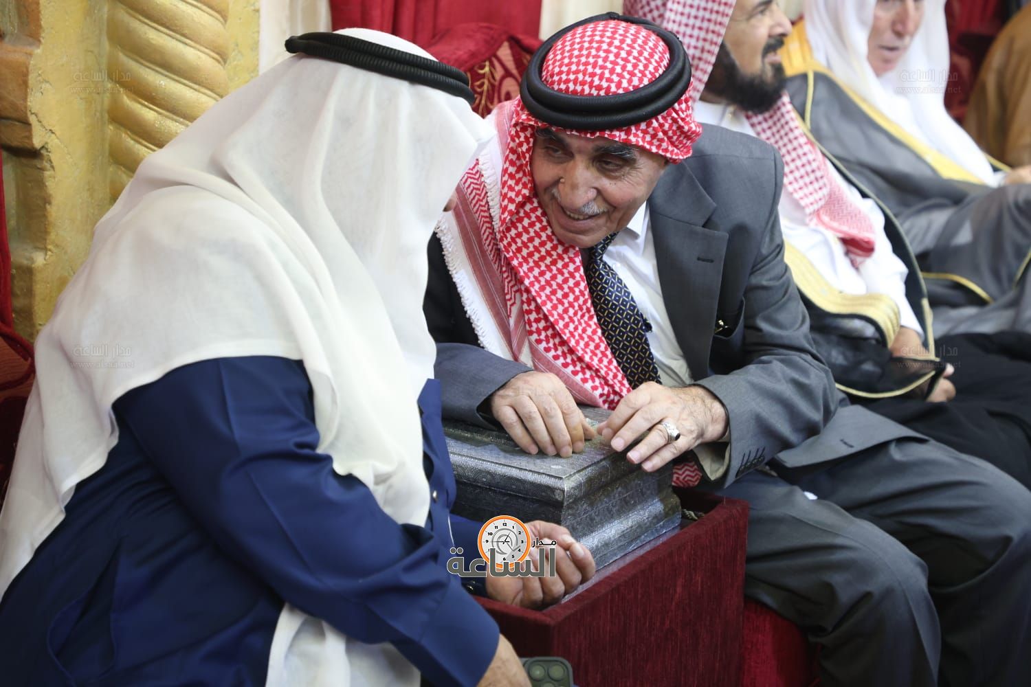 Madar Al-Saa Images 0.5476549912473453