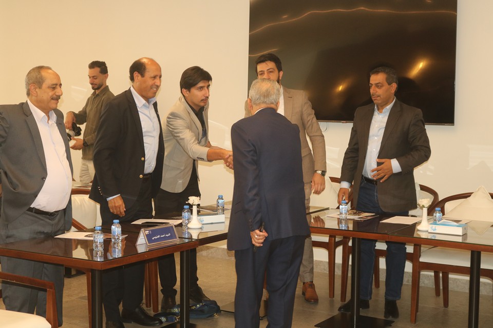 Madar Al-Saa Images 0.3156546854937905