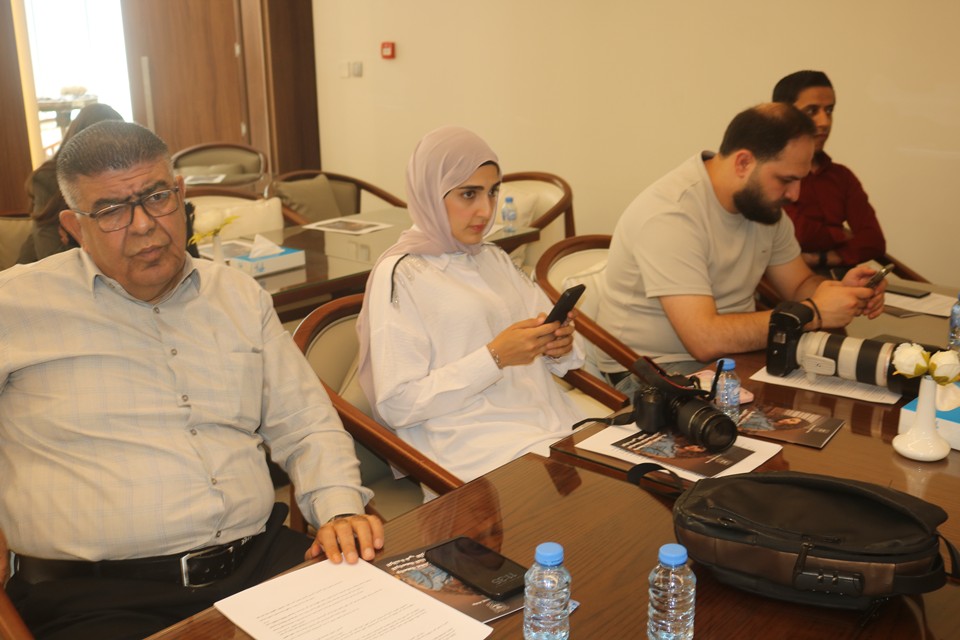 Madar Al-Saa Images 0.2279772913623912