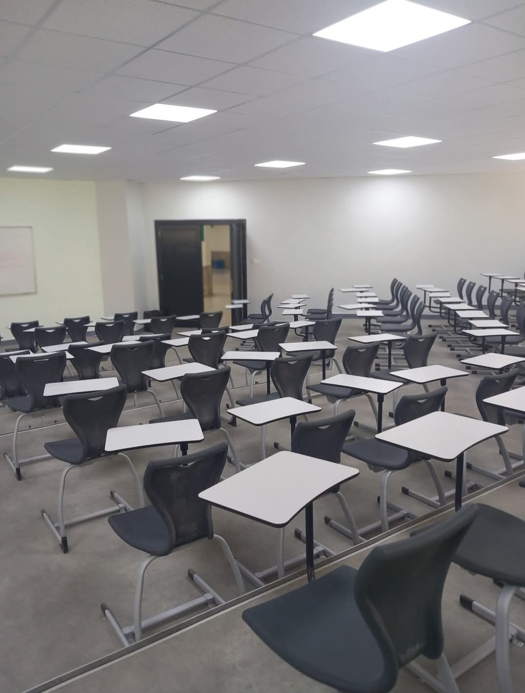 Madar Al-Saa Images 0.29008539375711473