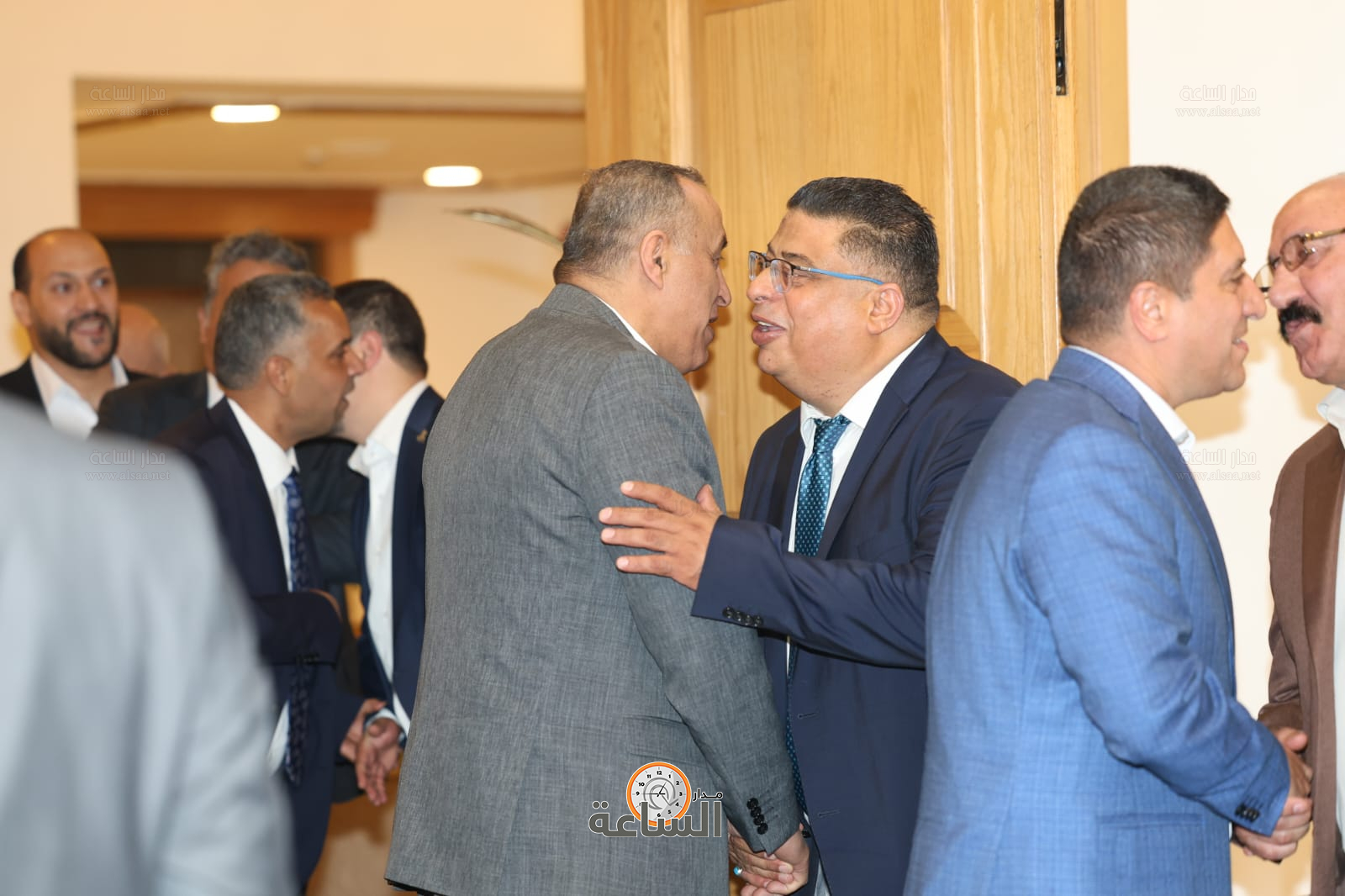 Madar Al-Saa Images 0.690600144356435