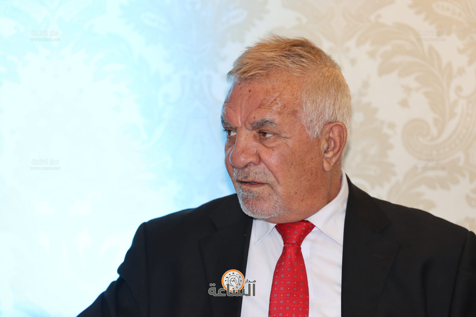 Madar Al-Saa Images 0.4254940429946983