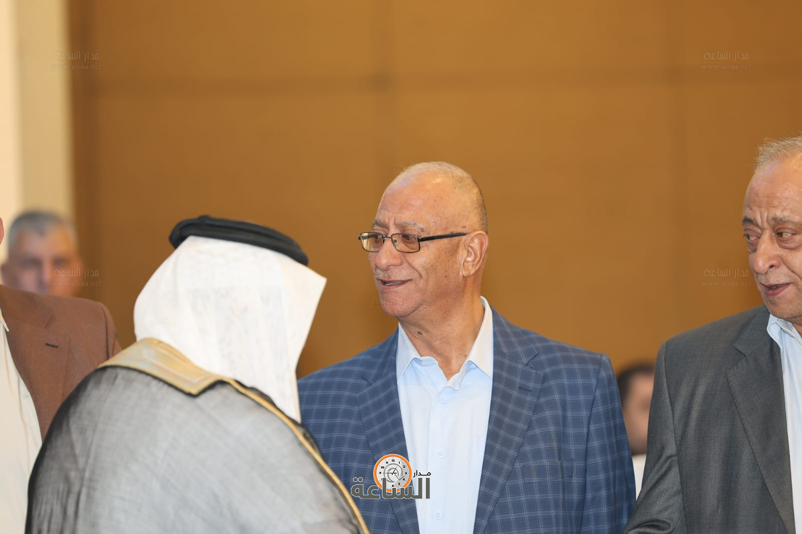 Madar Al-Saa Images 0.9646298155265854