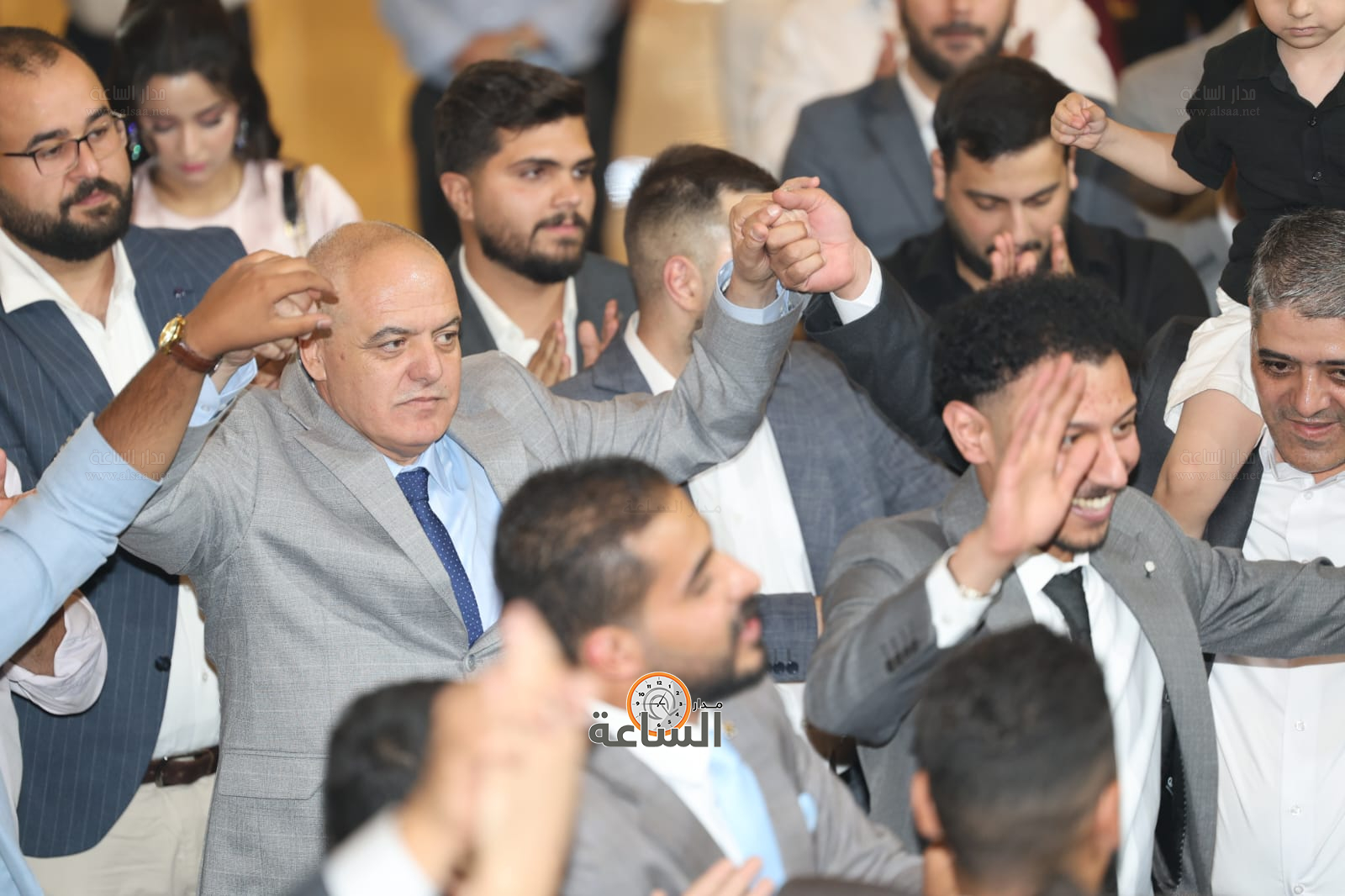 Madar Al-Saa Images 0.43227517037359986