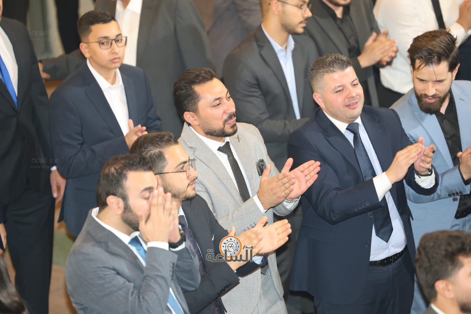 Madar Al-Saa Images 0.33275033106634977