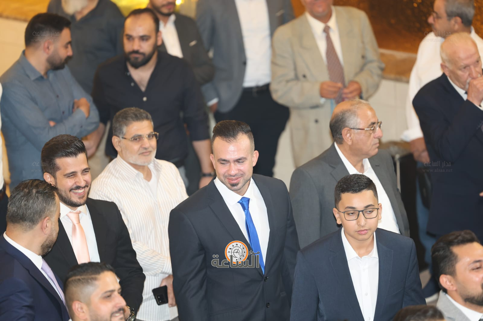 Madar Al-Saa Images 0.41281146484806086