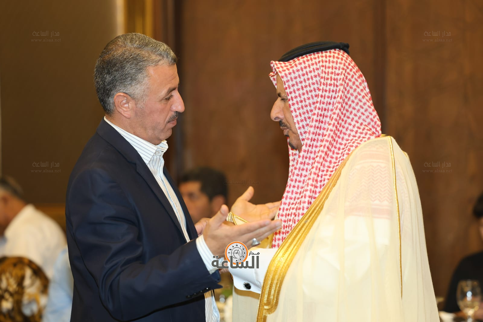 Madar Al-Saa Images 0.9646350695723149