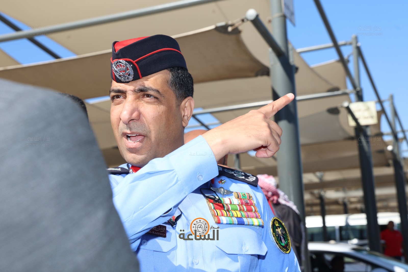 Madar Al-Saa Images 0.3267133324623349