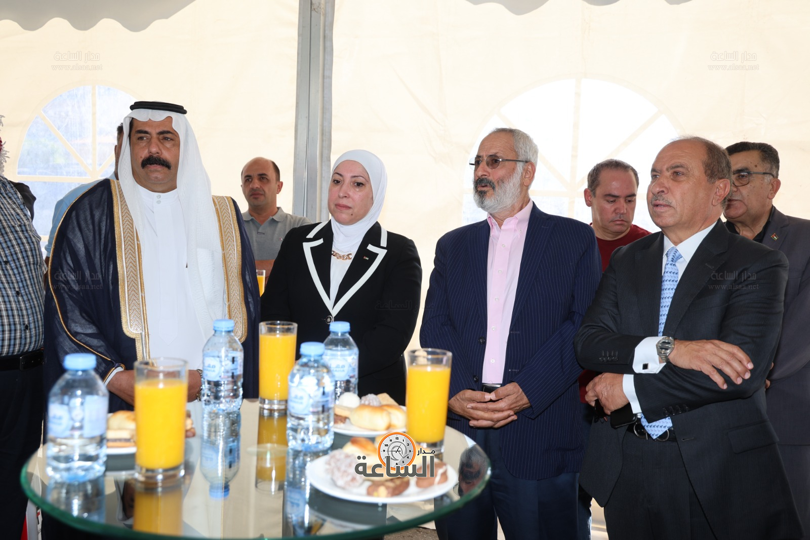 Madar Al-Saa Images 0.10376445100887488