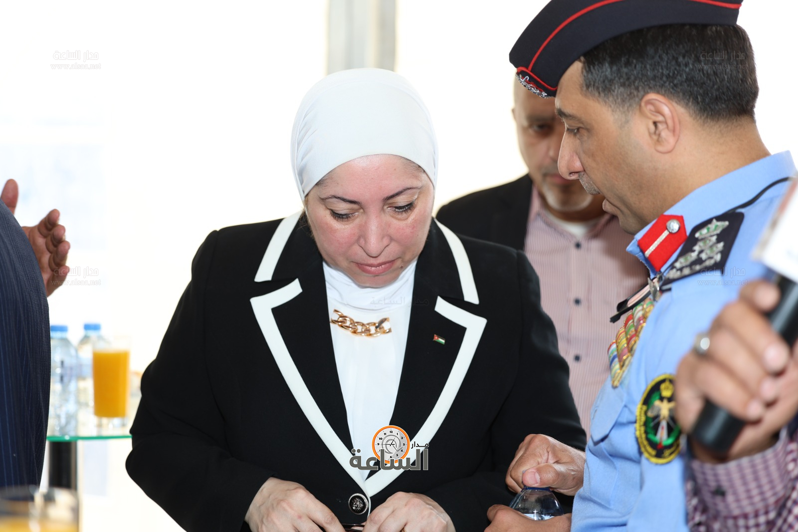 Madar Al-Saa Images 0.3546767347763844