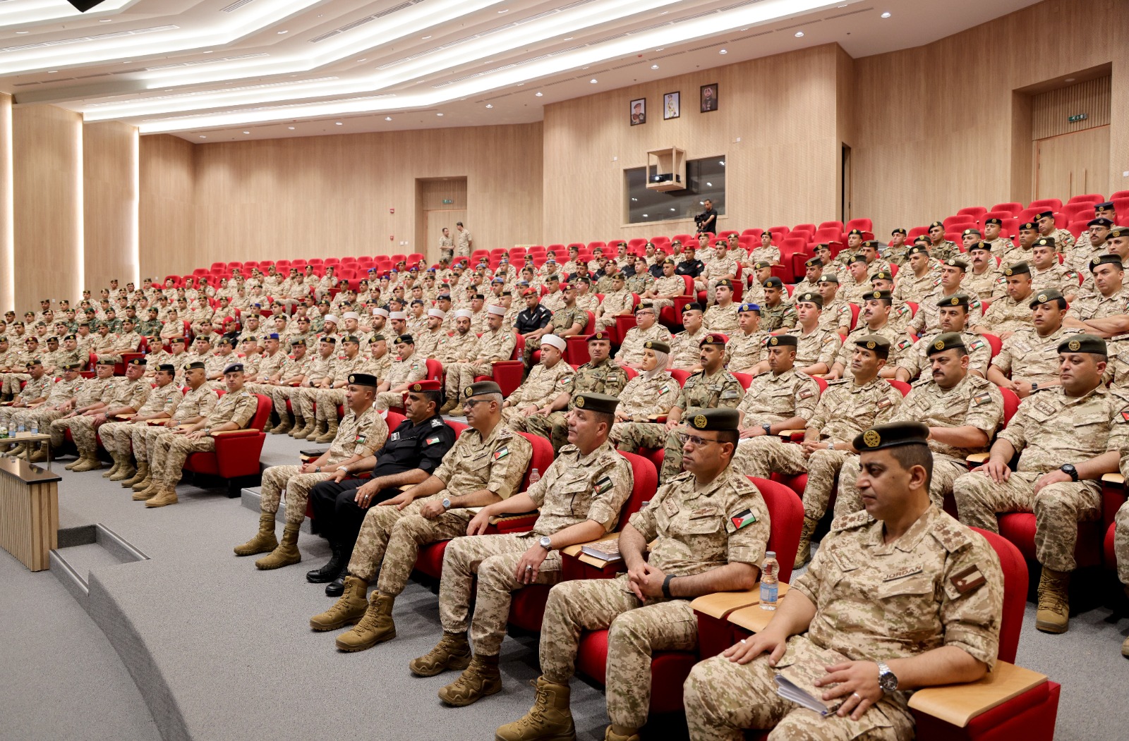 Madar Al-Saa Images 0.4717304553470538