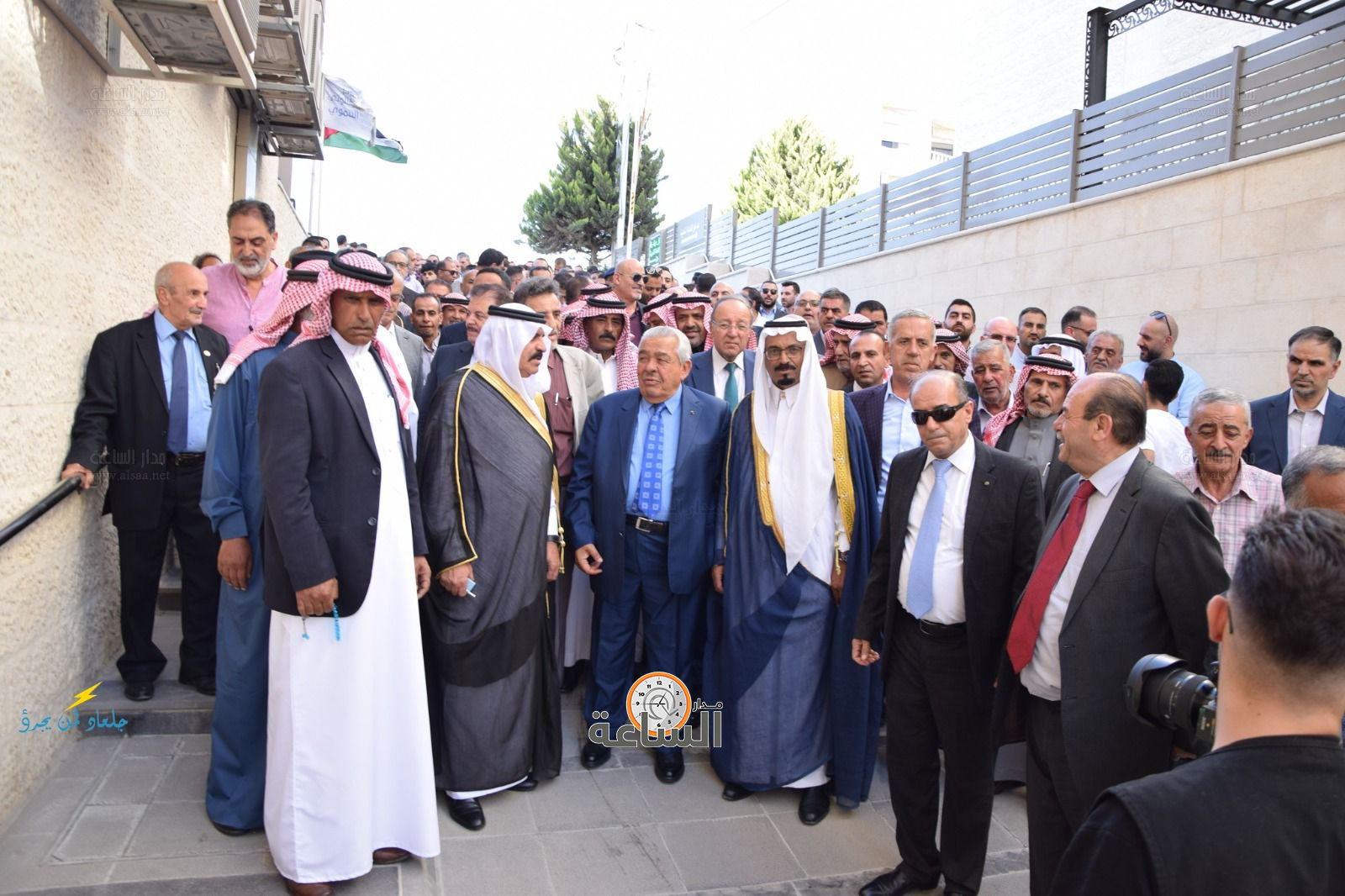 Madar Al-Saa Images 0.9904009355084666