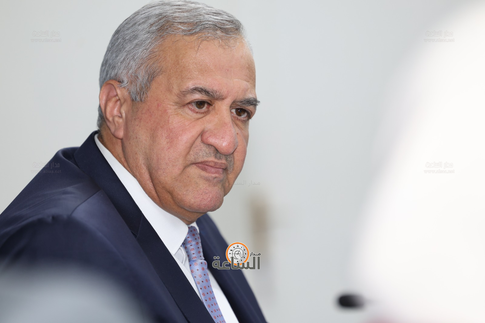 Madar Al-Saa Images 0.03981418448137386