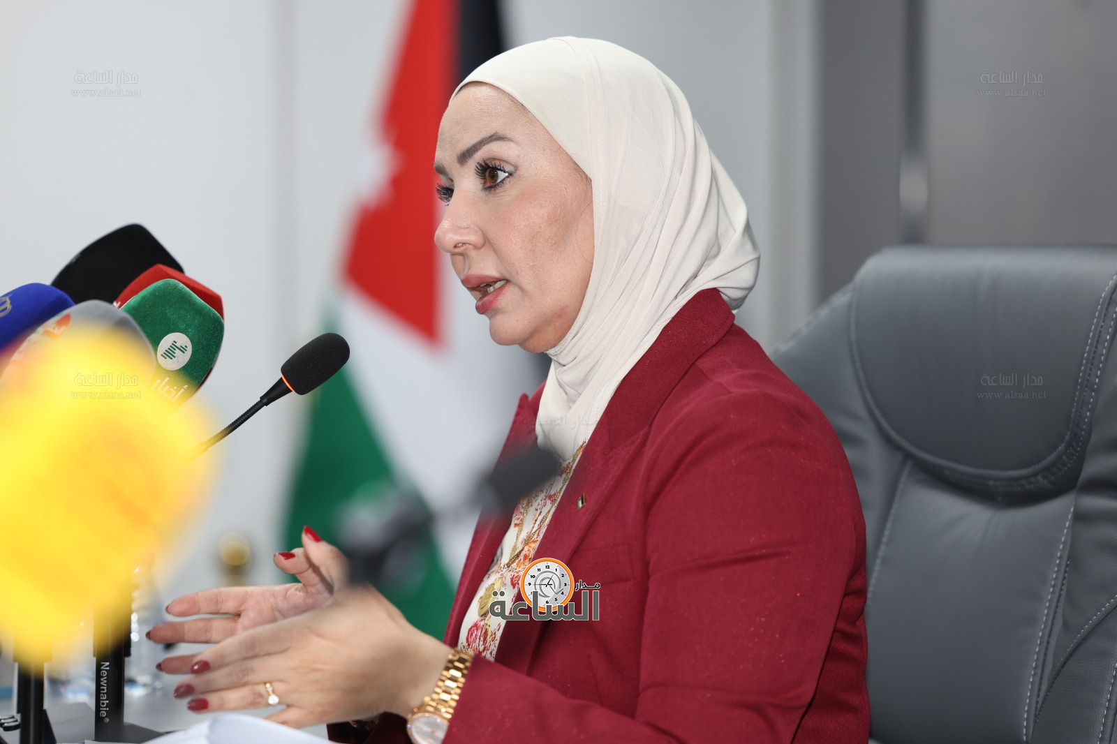 Madar Al-Saa Images 0.30347615805803596