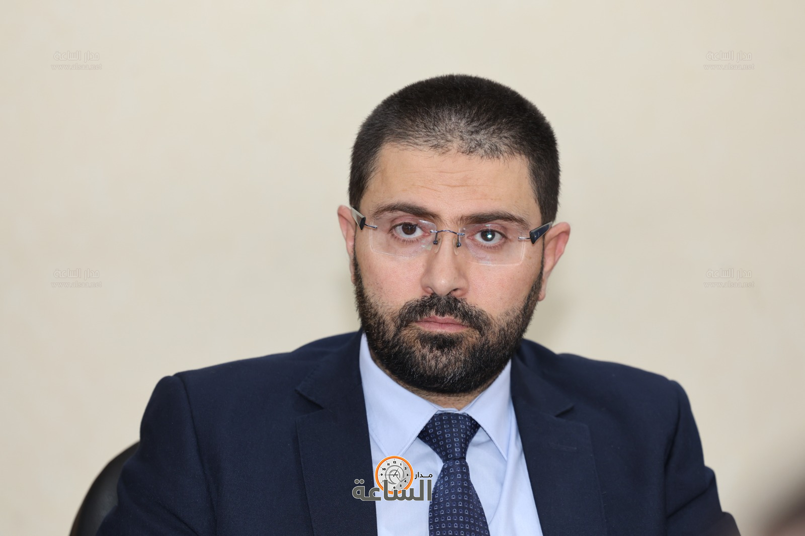 Madar Al-Saa Images 0.42291608870824693