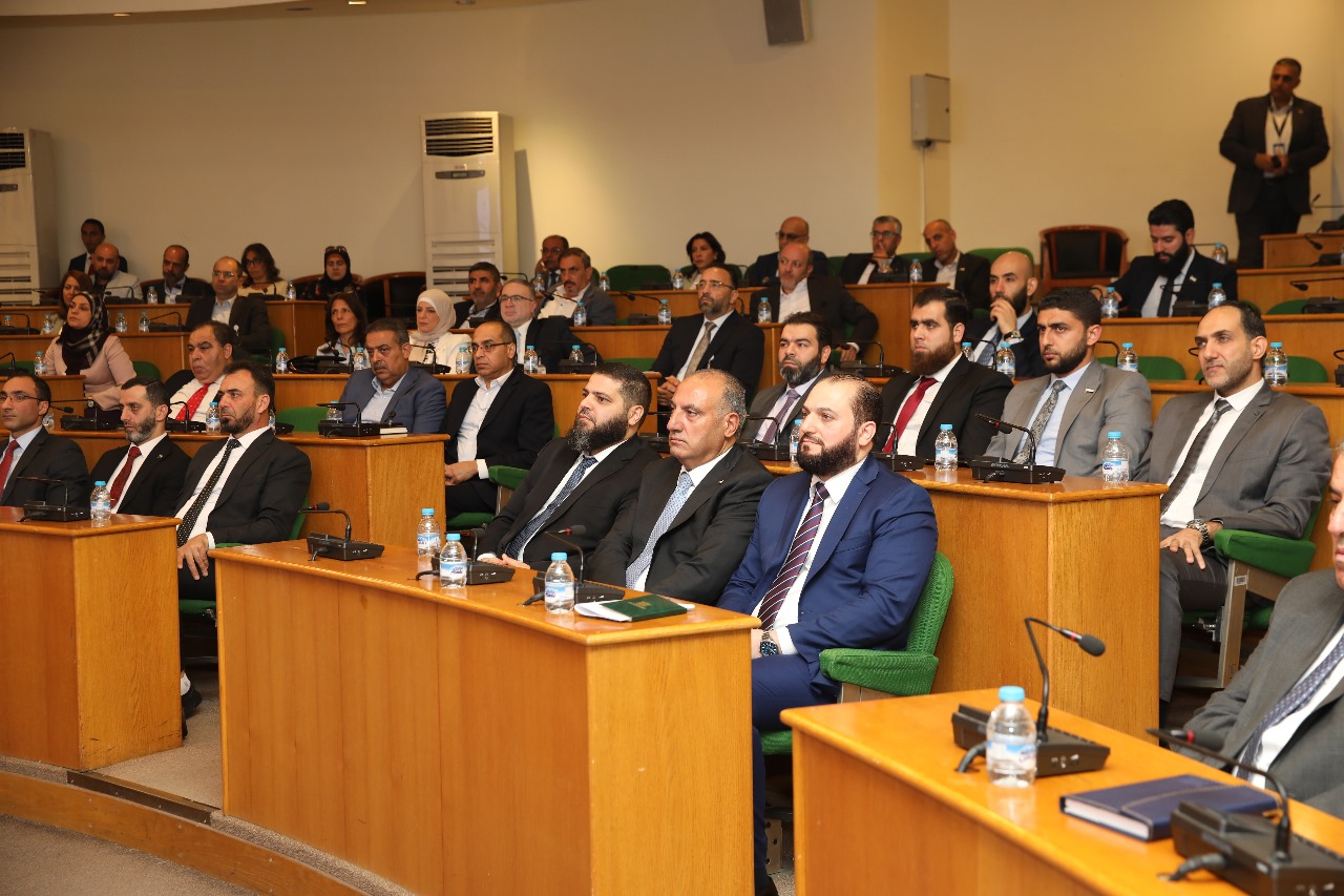 Madar Al-Saa Images 0.9514125547838499