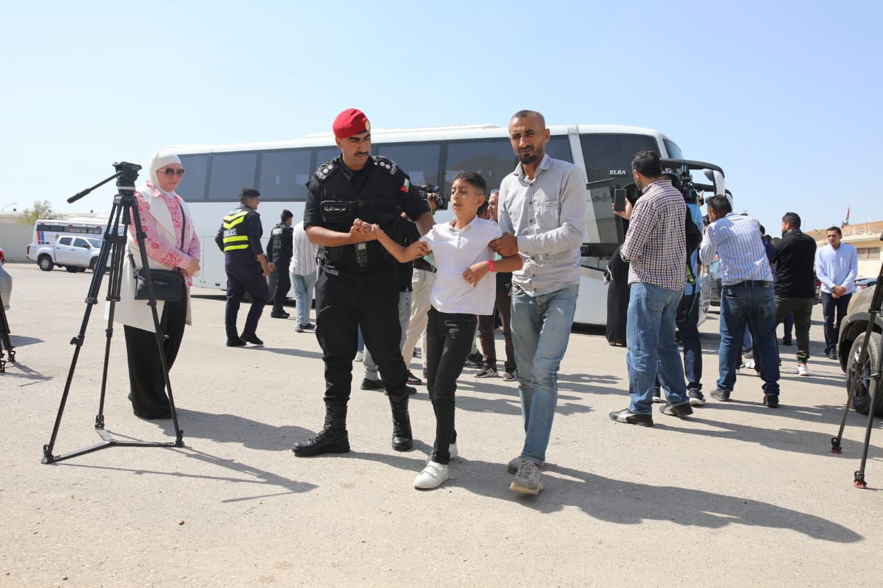 Madar Al-Saa Images 0.17285935135252106